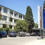 Hotel Strandzha - Free Parking