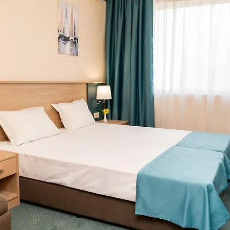 Strandzha - Free Parking 3* Golden Sands