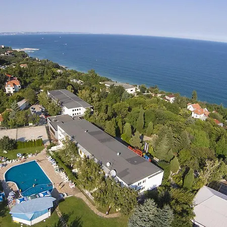 Strandzha - Free Parking 3*