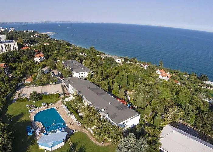 Strandzha - Free Parking 3*