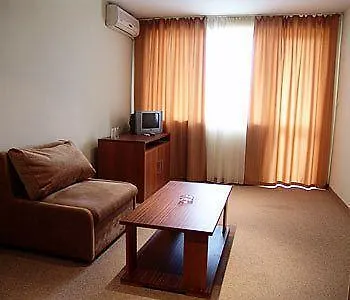 Strandzha - Free Parking 3* 金沙