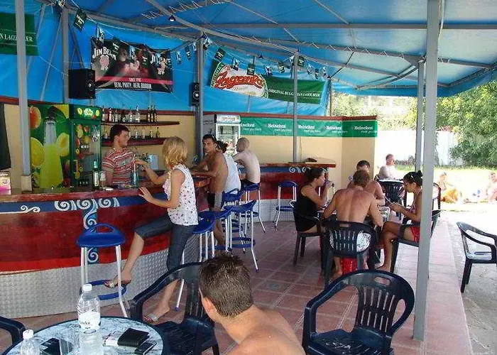 Strandzha - Free Parking 酒店 3*