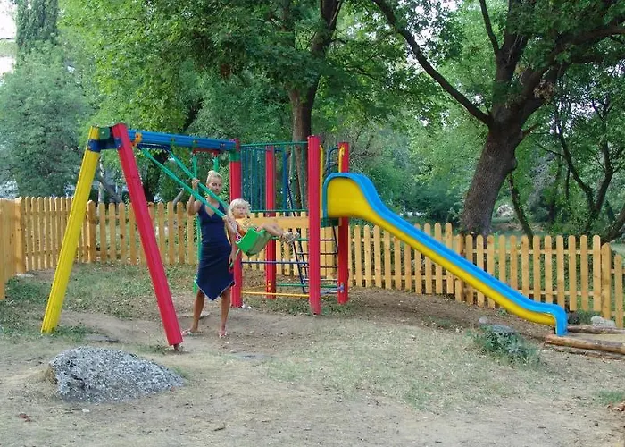 Strandzha - Free Parking Hotel