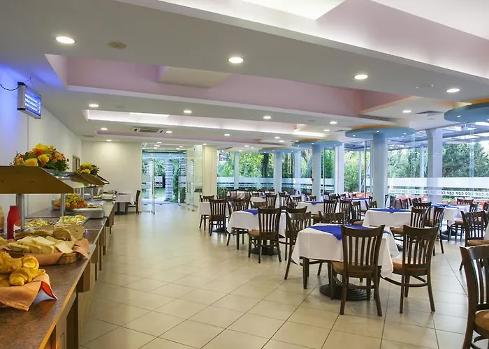 Hotel Strandzha - Free Parking Złote Piaski